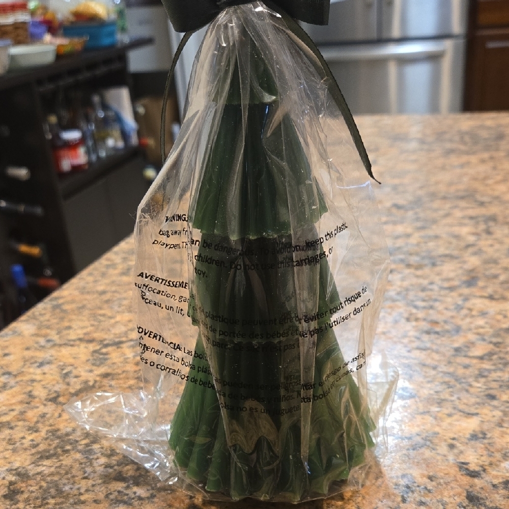 Hallmark Green Tree Candle with Ribbon - Picture 3 of 5